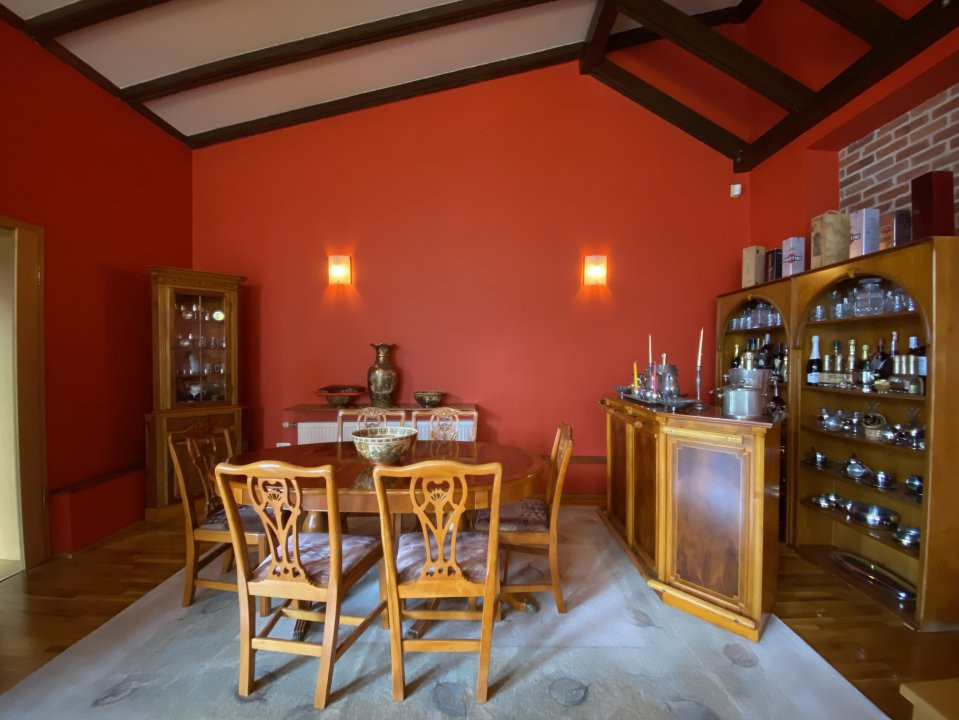 Vila cu 10 camere, de vanzare in Chisoda - ID V3322 52, foxfort.ro