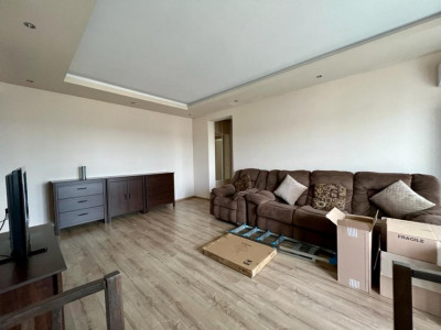 Apartament 3 camere, modern, semidecomandat, in Dumbravita - ID C3351