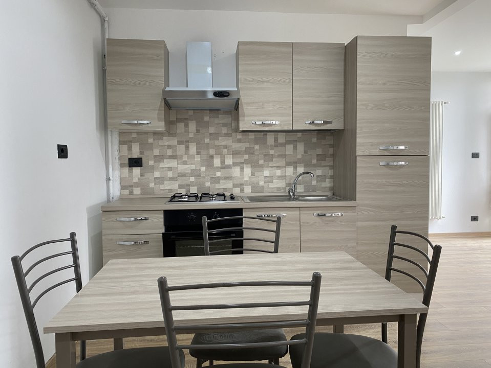 Apartament cu 3 camere, de vanzare, in Ghiroda - ID V3387 3, foxfort.ro