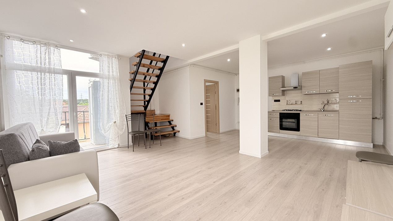 Apartament cu 3 camere, de vanzare, in Ghiroda 1, foxfort.ro
