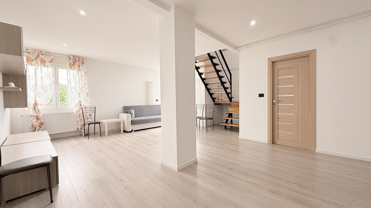 Apartament cu 3 camere, de vanzare, in Ghiroda 3, foxfort.ro