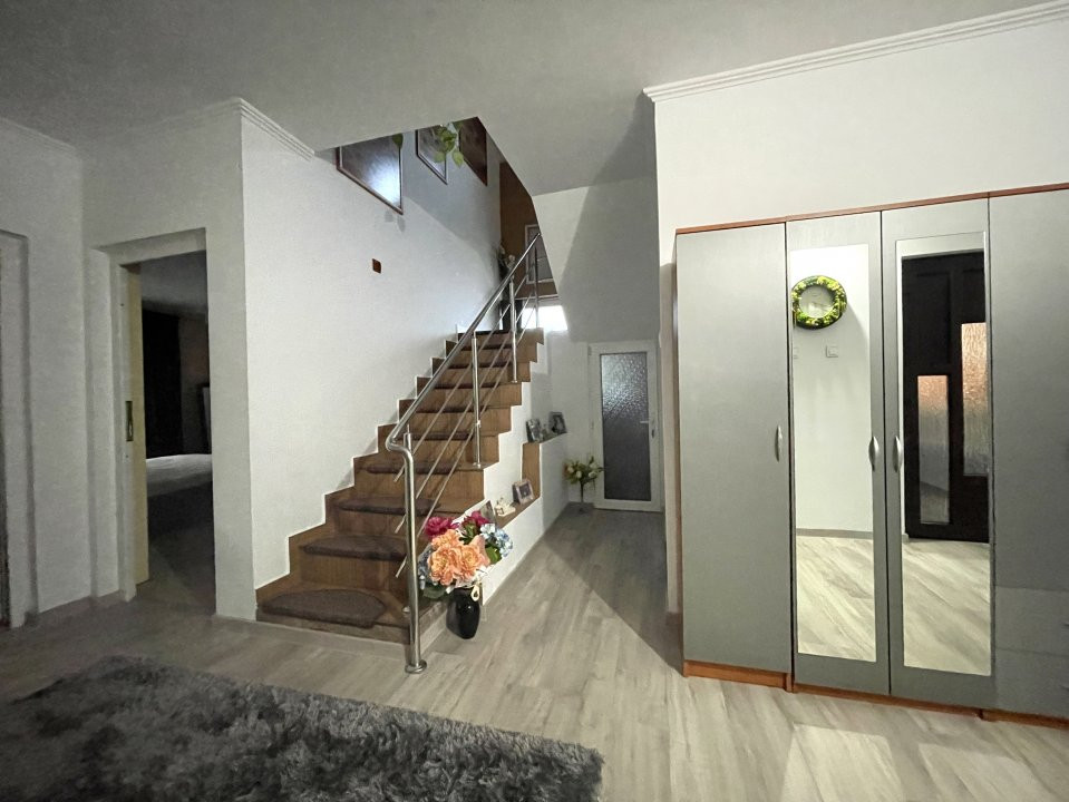 Vila in inima Dumbravitei, 1102 mp teren - ID V3461 18, foxfort.ro