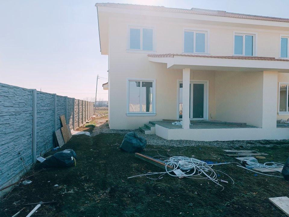 Duplex 4 Camere despartit prin perete dublu - Giroc - ID V3463 1, foxfort.ro