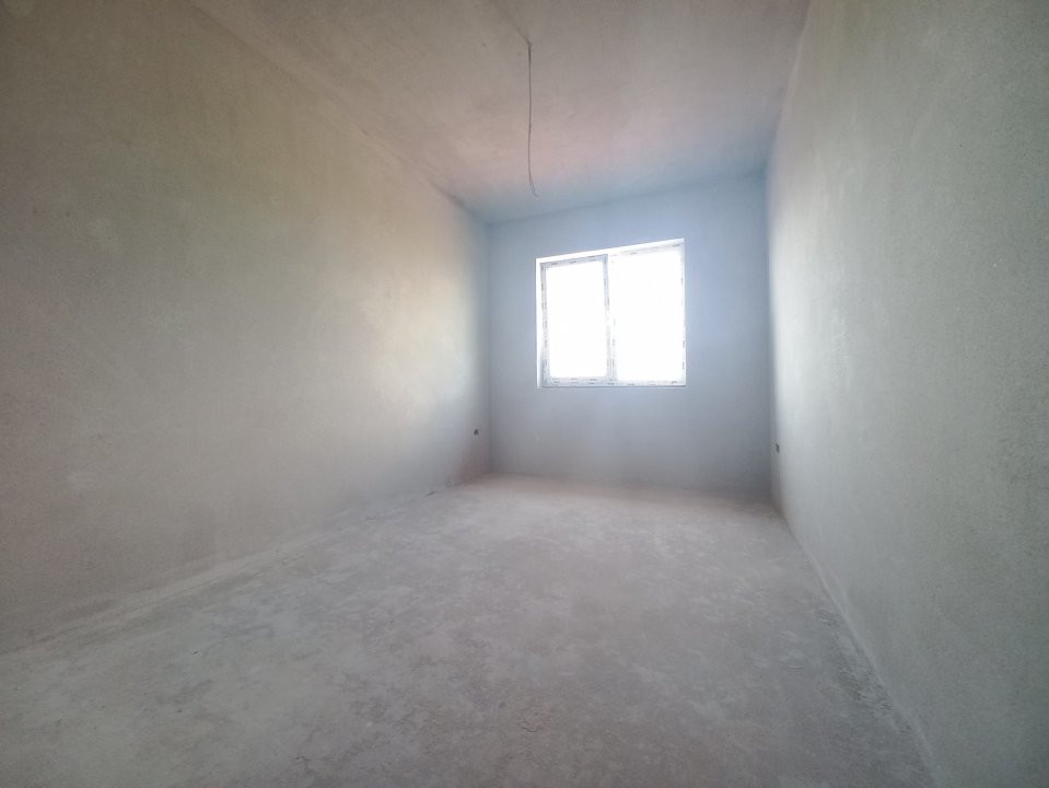 Duplex 4 Camere despartit prin perete dublu - Giroc - ID V3463 12, foxfort.ro