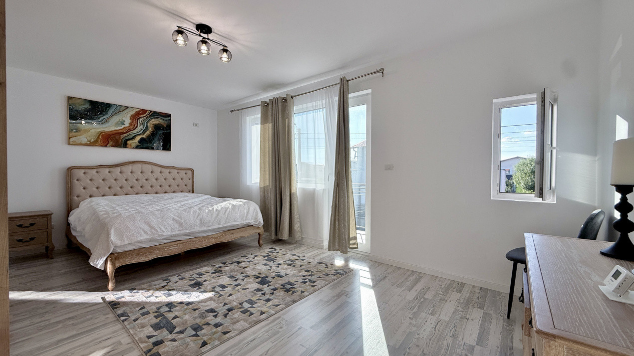 Duplex finalizat cu etaj, 3 camere, Mosnita Veche 16, foxfort.ro