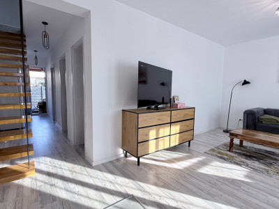 Duplex finalizat cu etaj, 3 camere, Mosnita Veche imagine mica 7, foxfort.ro