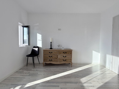 Duplex finalizat cu etaj, 3 camere, Mosnita Veche imagine mica 14, foxfort.ro