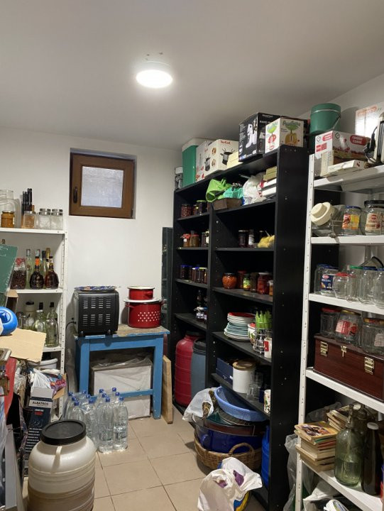 Casa cu 9 camere - panouri fotovoltaice, Timisoara - Bogdanestilor 28, foxfort.ro