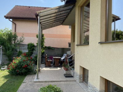 Casa cu 9 camere - panouri fotovoltaice, Timisoara - Bogdanestilor imagine mica 10, foxfort.ro