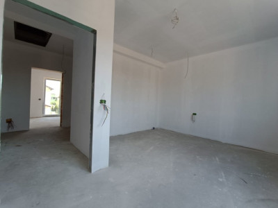 Case insiruite,5 camere, in Chisoda - ID V3662 imagine mica 7, foxfort.ro