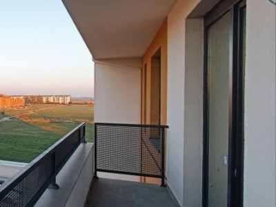 Apartament cu 2 camere spatios, 64 mp, bucatarie inchisa in Giroc - ID V2781 imagine mica 2, foxfort.ro