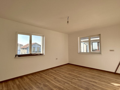 Duplex cu 5 camere de vanzare in Sanandrei - ID V3806 imagine mica 8, foxfort.ro