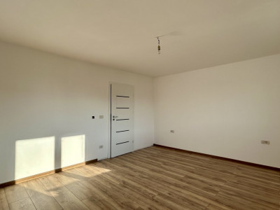 Duplex cu 5 camere de vanzare in Sanandrei - ID V3806 imagine mica 9, foxfort.ro