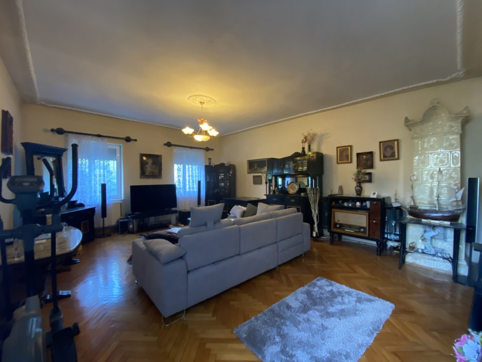 Casa cu 4 camere de vanzare, Timisoara  9, foxfort.ro