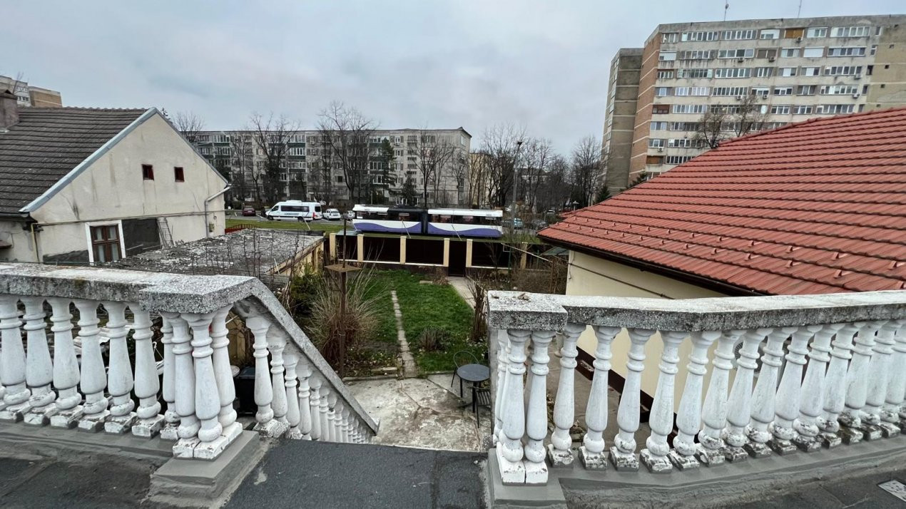 Casa cu 4 camere de vanzare, Timisoara  10, foxfort.ro