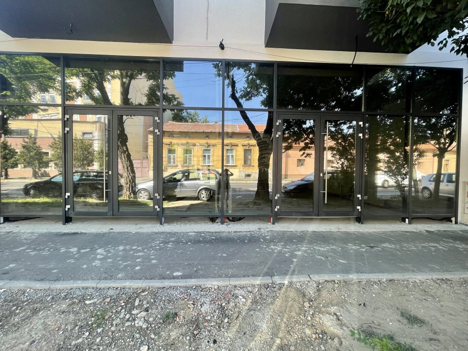 Oportunitate- 2 Etaje a cate 6 studiouri, de inchiriat- ID C4071 10, foxfort.ro