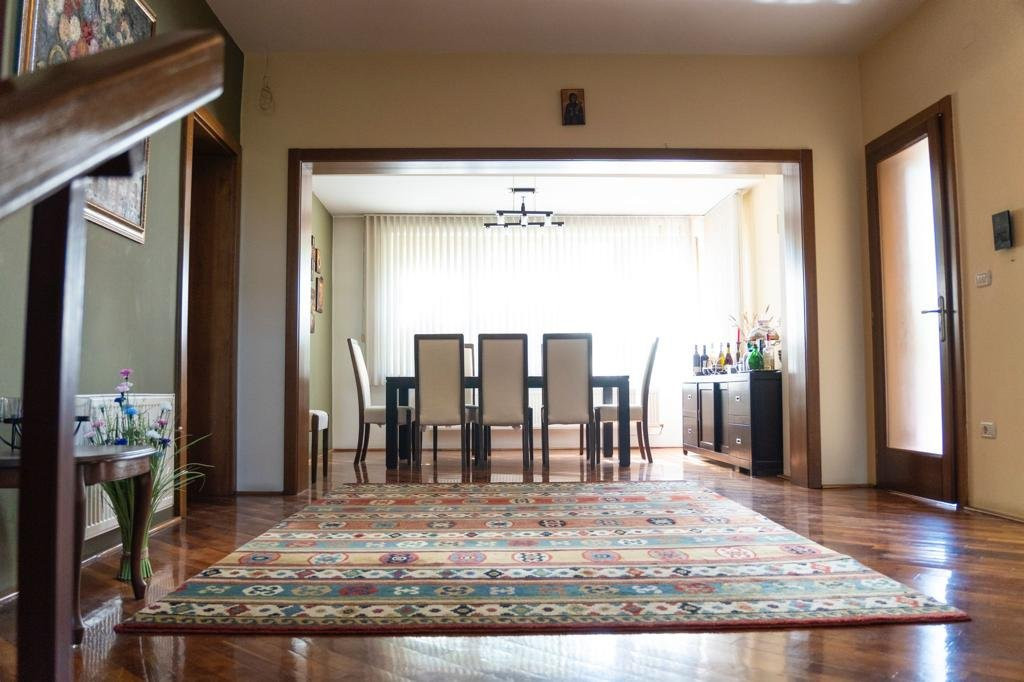 Casa individuala cu Garaj 360mp Utili, Zona Crisan - ID V4097 3, foxfort.ro