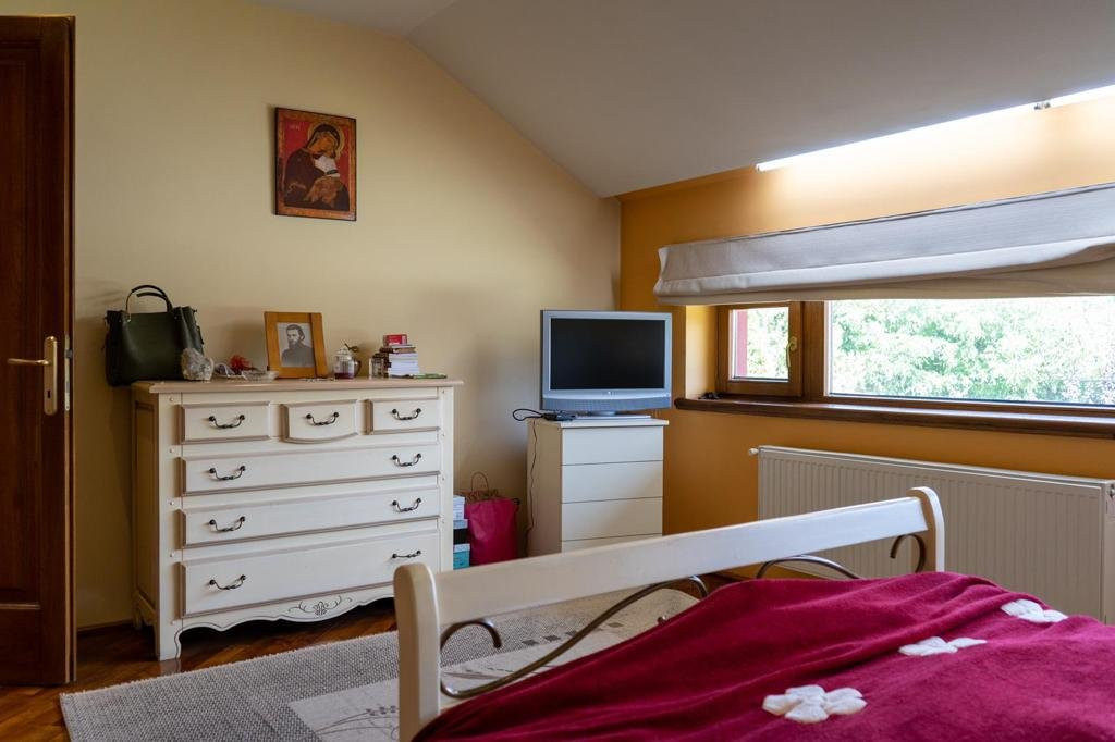 Casa individuala cu Garaj 360mp Utili, Zona Crisan - ID V4097 12, foxfort.ro