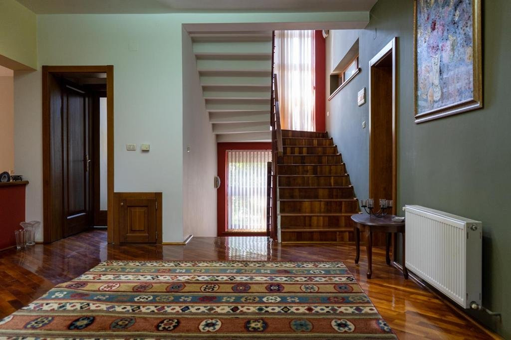 Casa individuala cu Garaj 360mp Utili, Zona Crisan - ID V4097 55, foxfort.ro