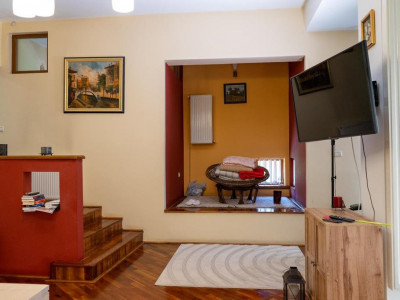Casa individuala cu Garaj 360mp Utili, Zona Crisan - ID V4097 imagine mica 9, foxfort.ro