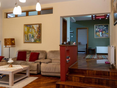 Casa individuala cu Garaj 360mp Utili, Zona Crisan - ID V4097 imagine mica 11, foxfort.ro