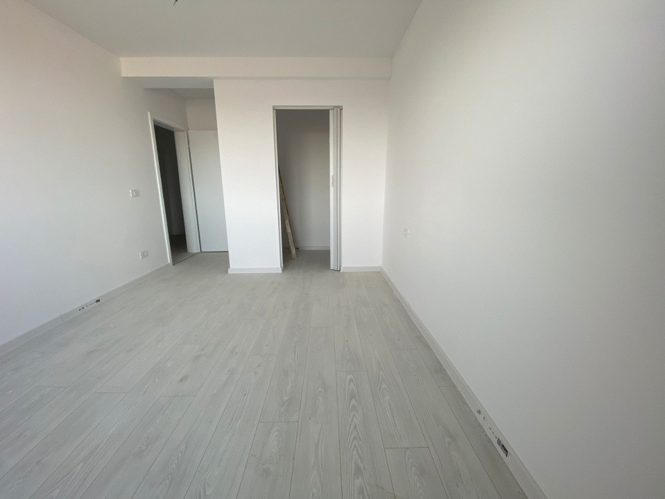 Apartament cu 3 camere decomandat, ETAJ 2 - Giroc 27, foxfort.ro