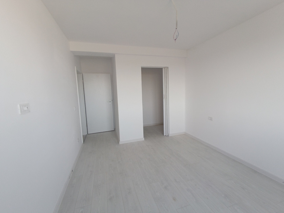 Apartament cu 3 camere decomandat, ETAJ 2 - Giroc 29, foxfort.ro