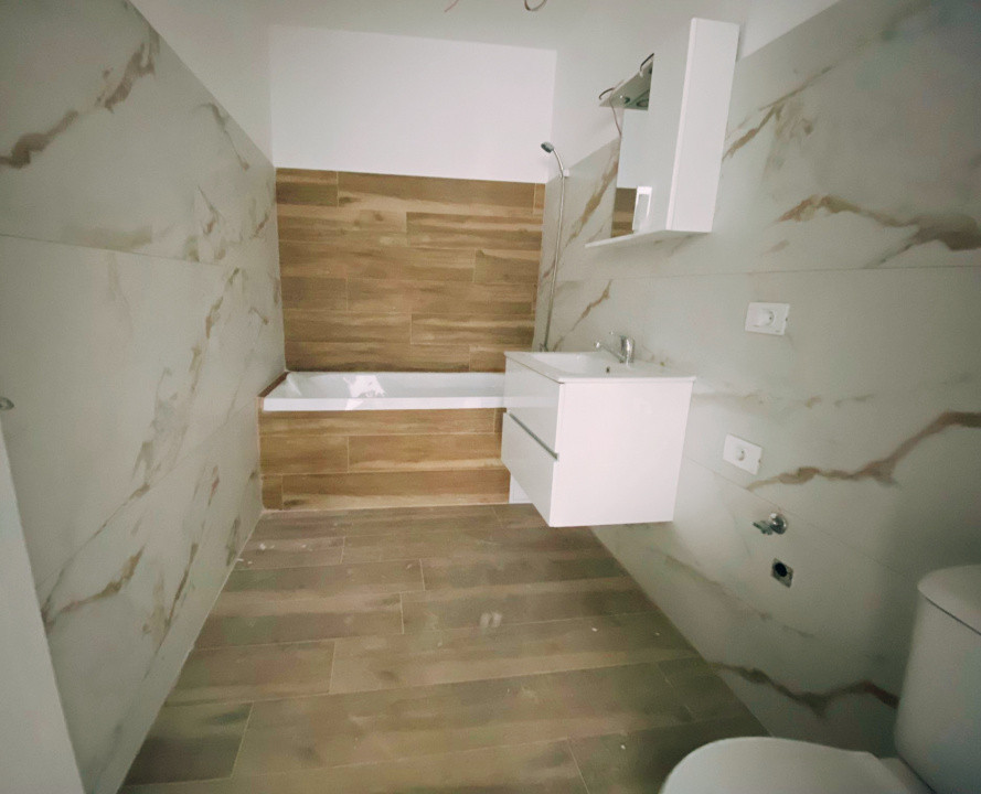 Apartament cu 3 camere decomandat, ETAJ 2 - Giroc 32, foxfort.ro