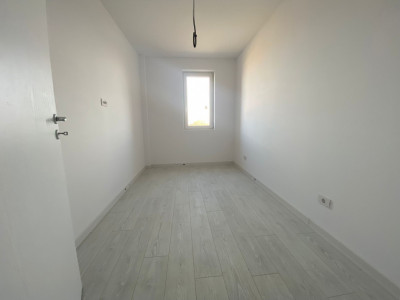 Apartament cu 3 camere decomandat, ETAJ 2 - Giroc imagine mica 12, foxfort.ro