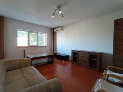 Apartament 2 camere, decomandat, zona Soarelui - ID V4285