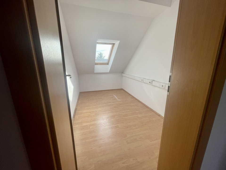 Birouri de inchiriat, intre 10-60 mp utili, zona Closca - ID C4293 13, foxfort.ro