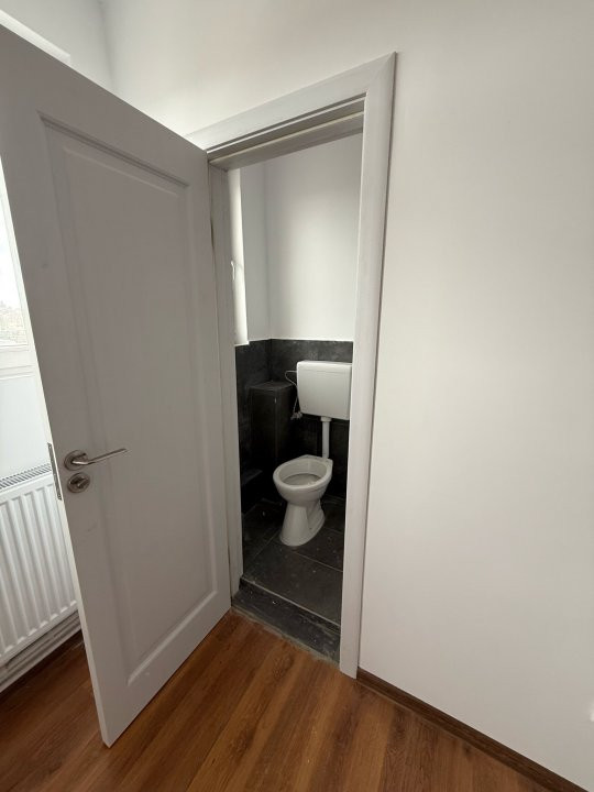 Spatiu de birou, 27 mp zona Mehala 7, foxfort.ro