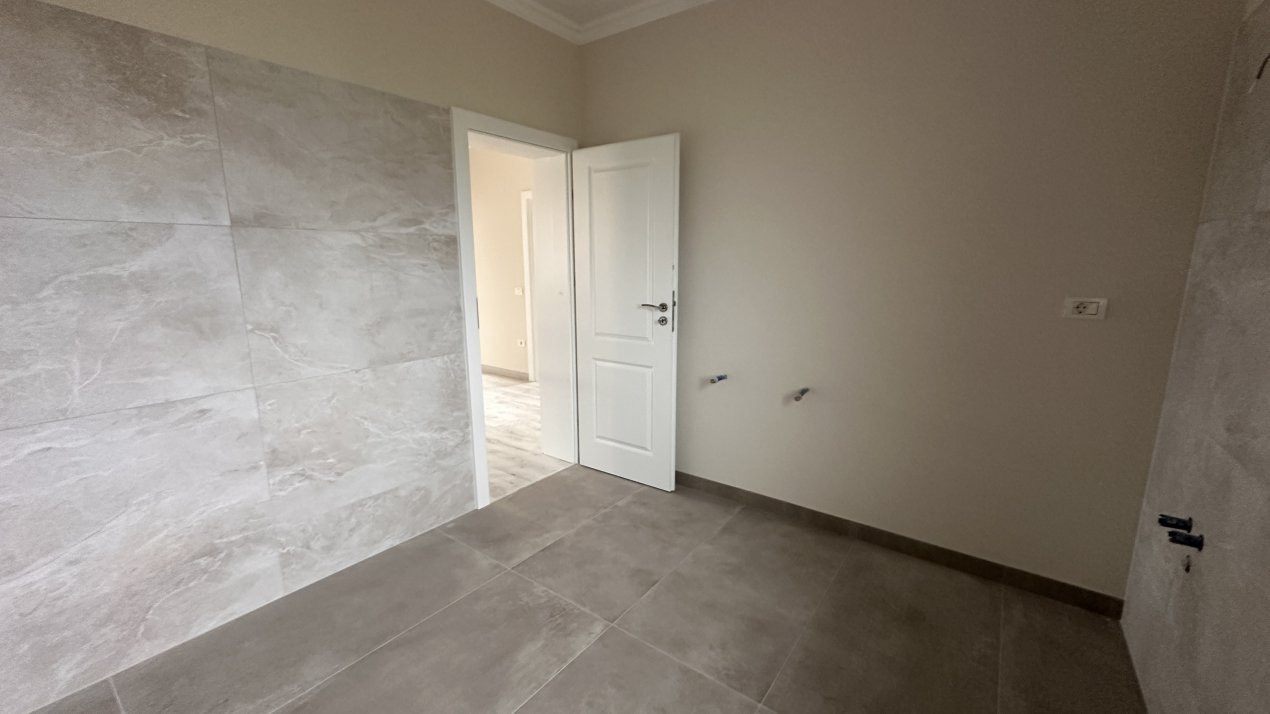 Duplex cu 5 camere despartit prin garaj, zona Giroc  17, foxfort.ro