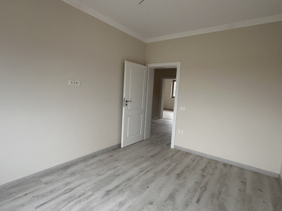 Duplex cu 5 camere despartit prin garaj, zona Giroc  imagine mica 11, foxfort.ro