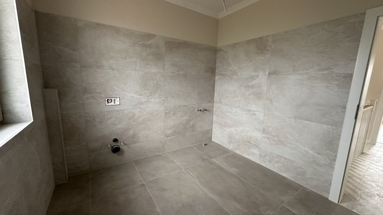 Duplex de vanzare cu 5 camere, despartit prin garaj, zona Giroc  11, foxfort.ro