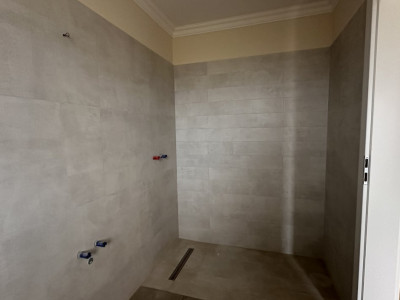 Duplex de vanzare cu 5 camere, despartit prin garaj, zona Giroc imagine mica 21, foxfort.ro