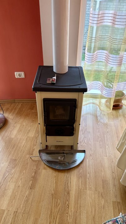 Casa individuala 5 camere si teren 1000 mp, in Sag 17, foxfort.ro