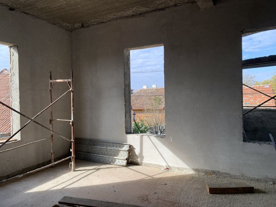 Vila exclusivista 880 mp utili zona Mehala pretabil clinica - ID V4454 14, foxfort.ro