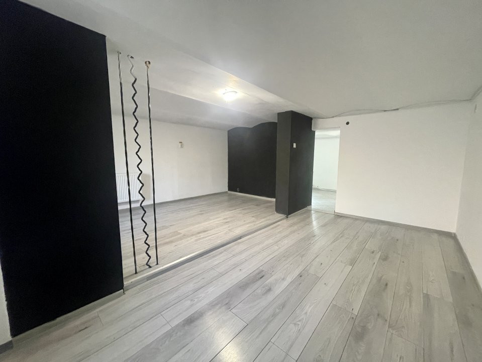 Spatiu de inchiriat la demisol, Calea Bogdanestilor - ID C4498 1, foxfort.ro