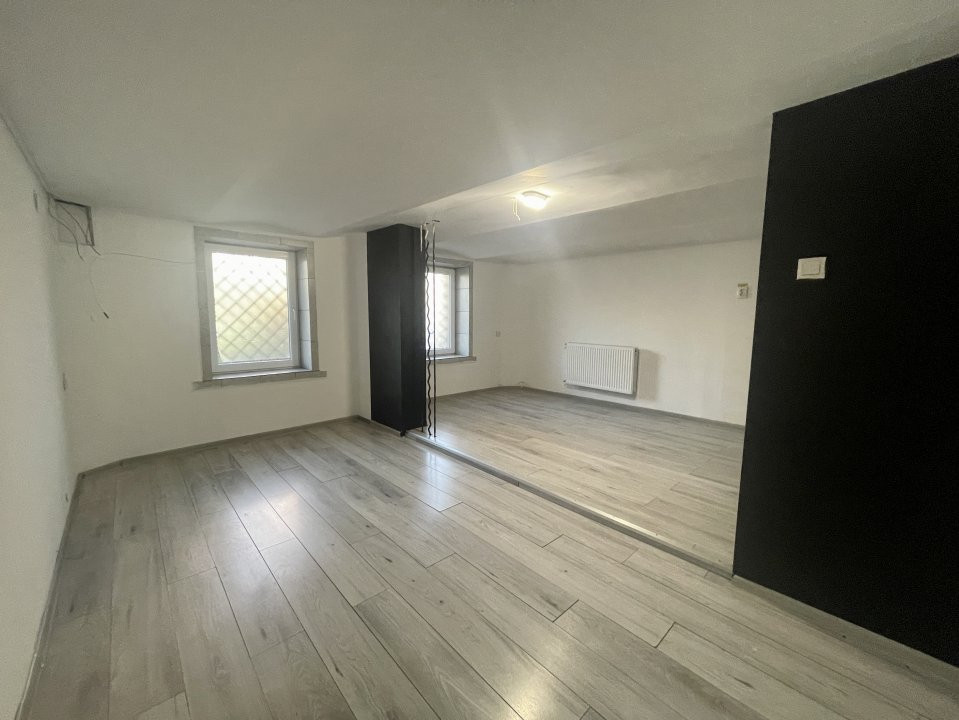 Spatiu de inchiriat la demisol, Calea Bogdanestilor - ID C4498 2, foxfort.ro