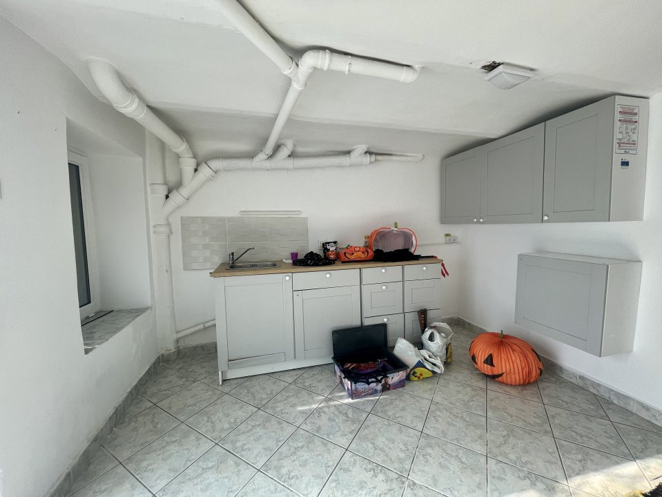 Spatiu de inchiriat la demisol, Calea Bogdanestilor - ID C4498 9, foxfort.ro