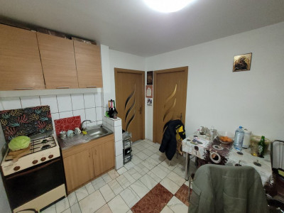 Apartament 2 camere, aproape de Agronomie, zona Aradului - ID V4573