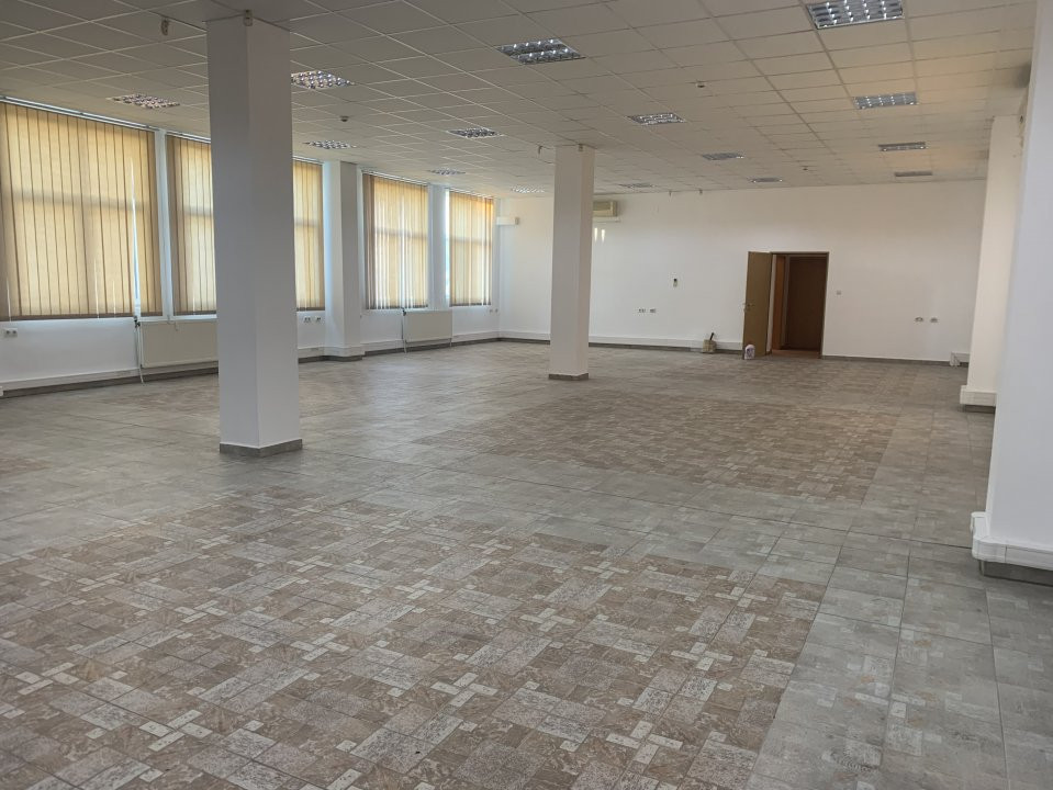 Birouri cu retea calculatoare IT, 500 posturi, zona Olimpia  - ID C4606 1, foxfort.ro