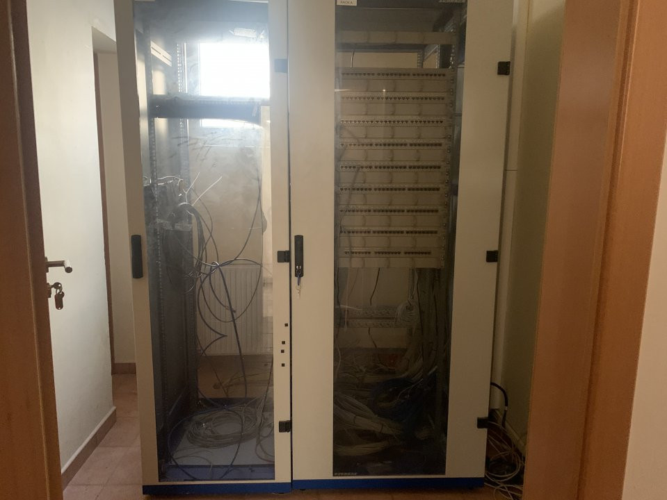 Birouri cu retea calculatoare IT, 500 posturi, zona Olimpia  - ID C4606 7, foxfort.ro