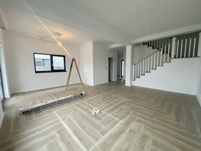 Duplex in stil mediteranean cu predare la cheie - Dumbravita - ID V4611 imagine mica 3, foxfort.ro