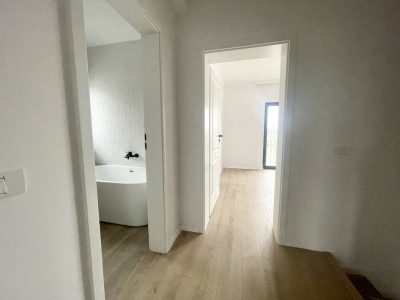 Duplex in stil mediteranean cu predare la cheie - Dumbravita - ID V4611 imagine mica 6, foxfort.ro