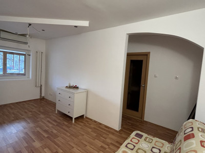 Apartament 3 Camere 56Mp, Balcon 10,5mp, parter inalt, zona Girocului - ID V4603