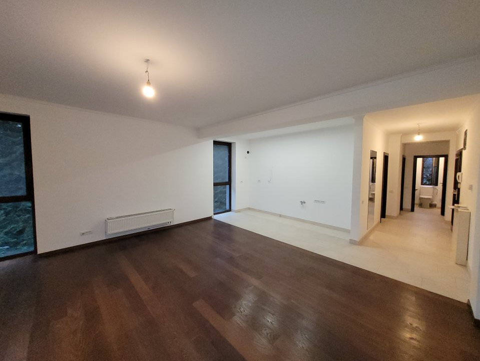 Apartament exclusivist cu 3 camere 82mp , bloc de lux, zona Lipovei - ID V4617 1