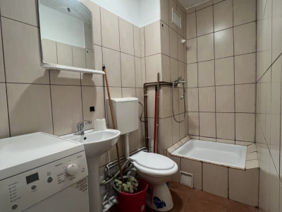 Apartament cu o camera 28 mp de inchiriat, zona Complex Studentesc imagine mica 6, foxfort.ro