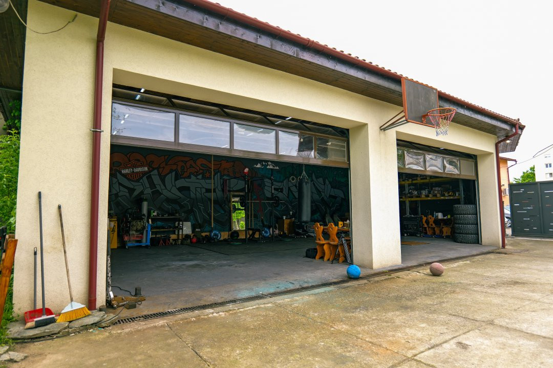 Casa individuala cu teren 1702 mp - ID V4657 29, foxfort.ro